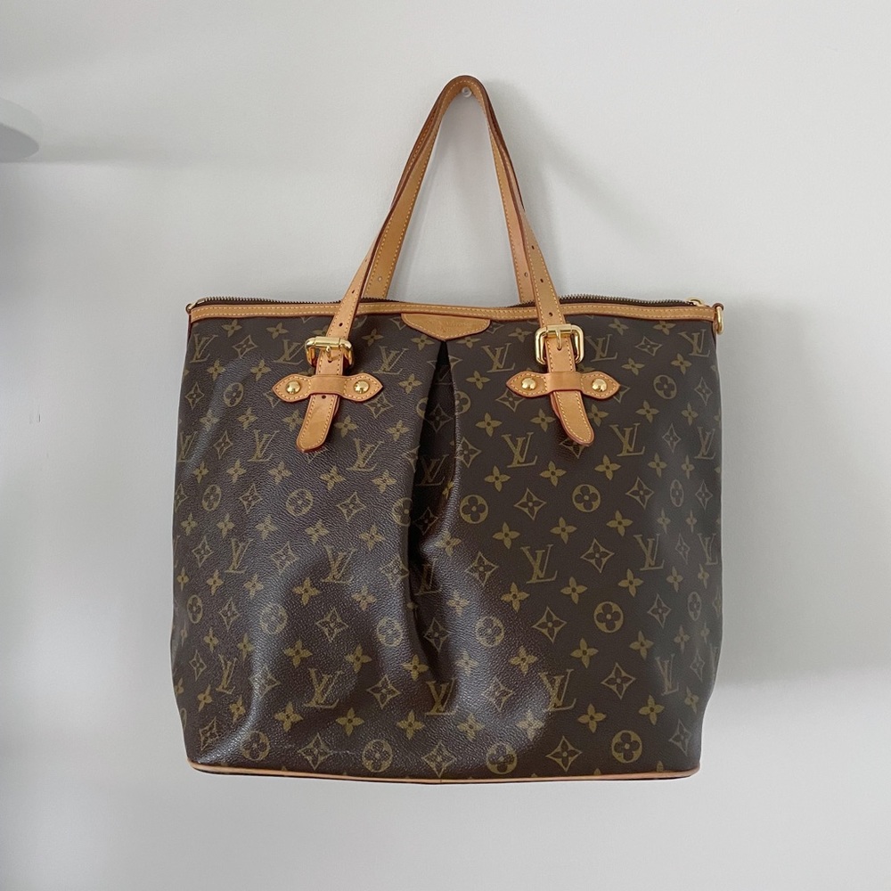 Louis Vuitton Purse